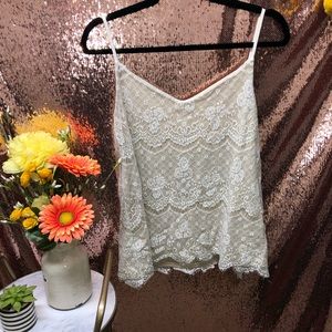 🍭Maurice’s White Lace Tank with Nude Slip